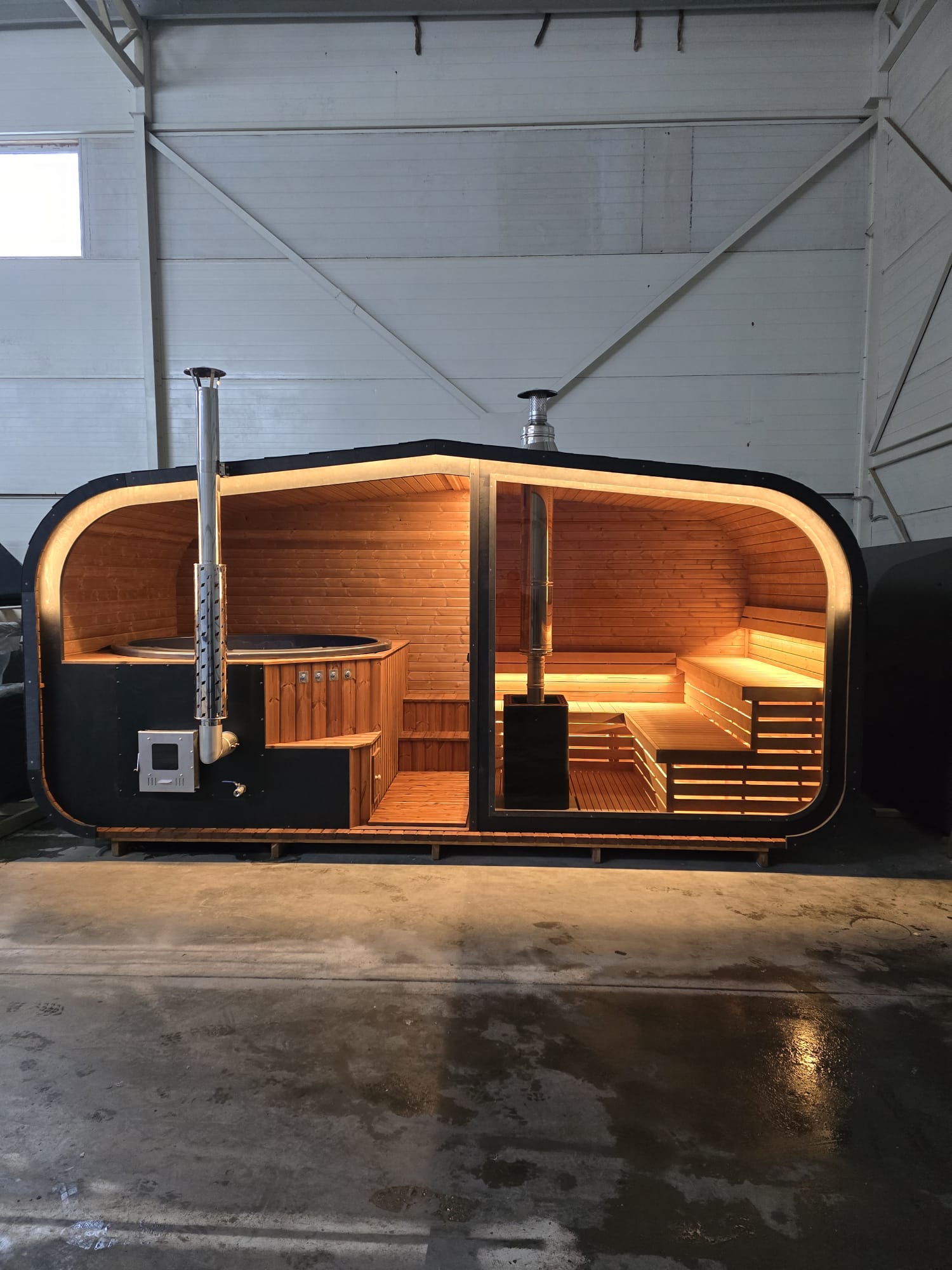 Area Wellness Nordica 2 in 1 – Sauna Finlandese + Hot Tub Modello Lux